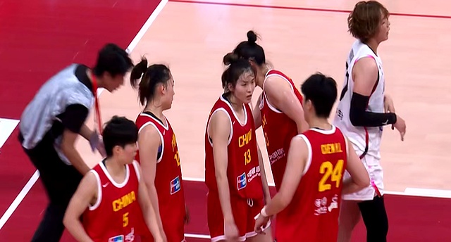 32分大胜！张子宇16+4中国女篮热身赛再胜日本的简单介绍