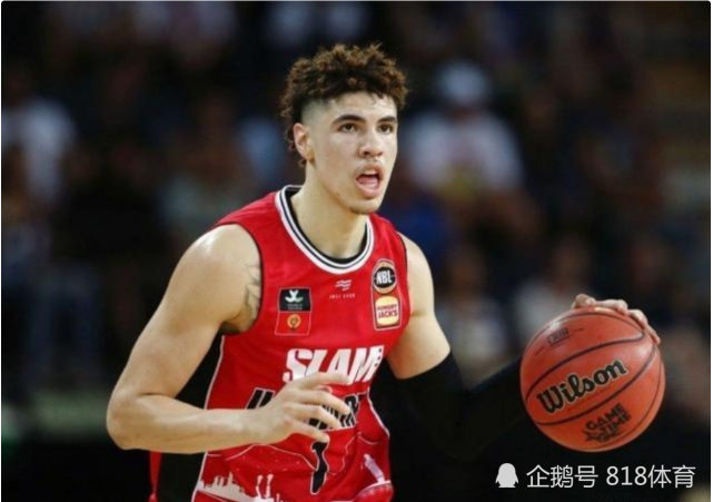 曾经两次签下了安东尼他就像是我的儿子一样(安东尼的地位)