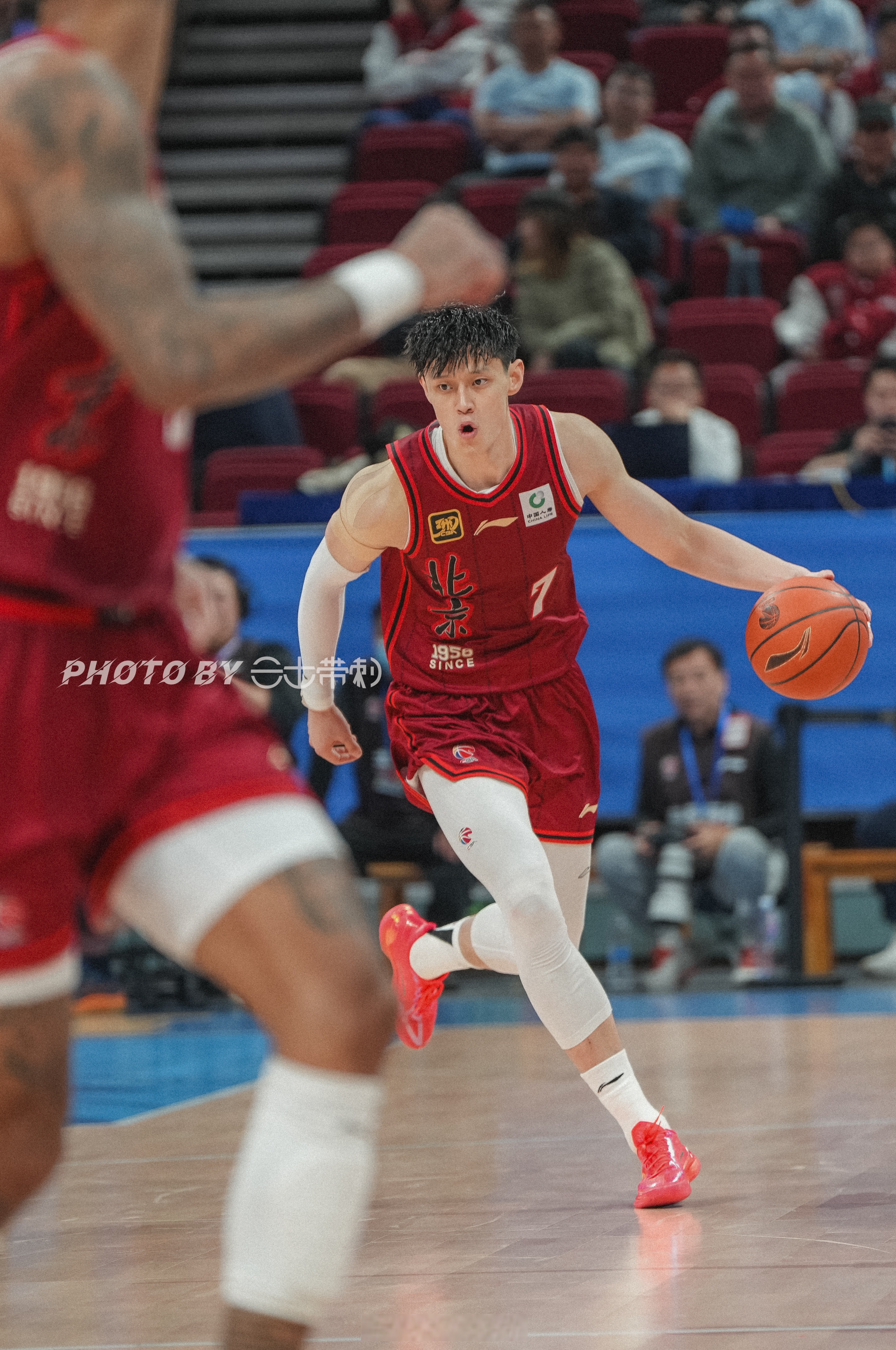 CBA官方发布北京男篮集锦：一起来回顾北京男篮的季后赛高光表现的简单介绍
