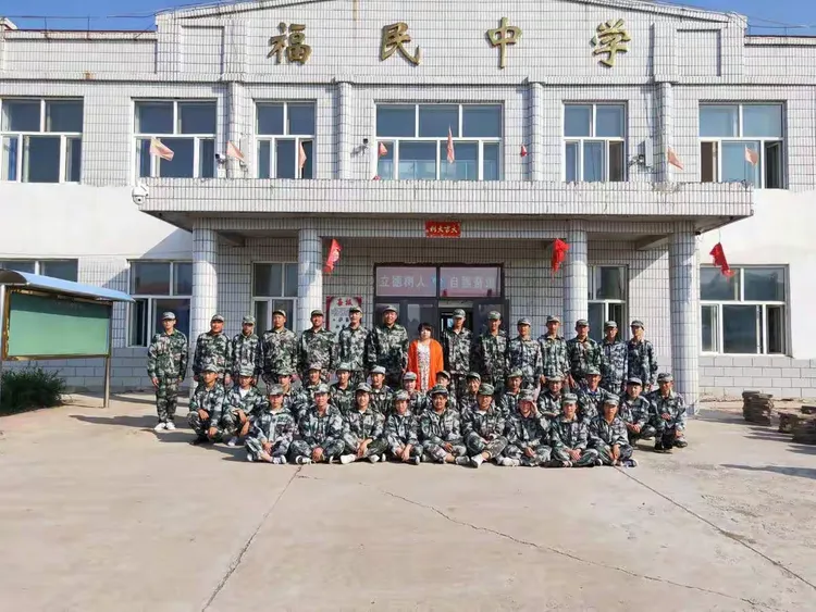 乐天堂-包含宜昌女足斗志昂扬!团结力量共走向胜利的词条